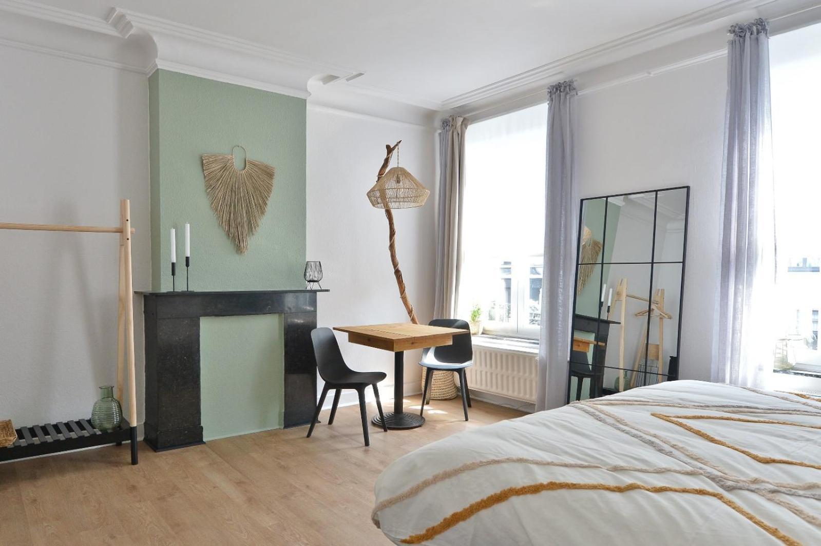 La Chambre De Sam - Chambre Lit 180 Avec Sdb Privee Proche Centre Ville Liège Exteriör bild